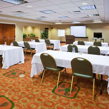 Hampton Inn & Suites Oxford-Anniston Afaceri foto