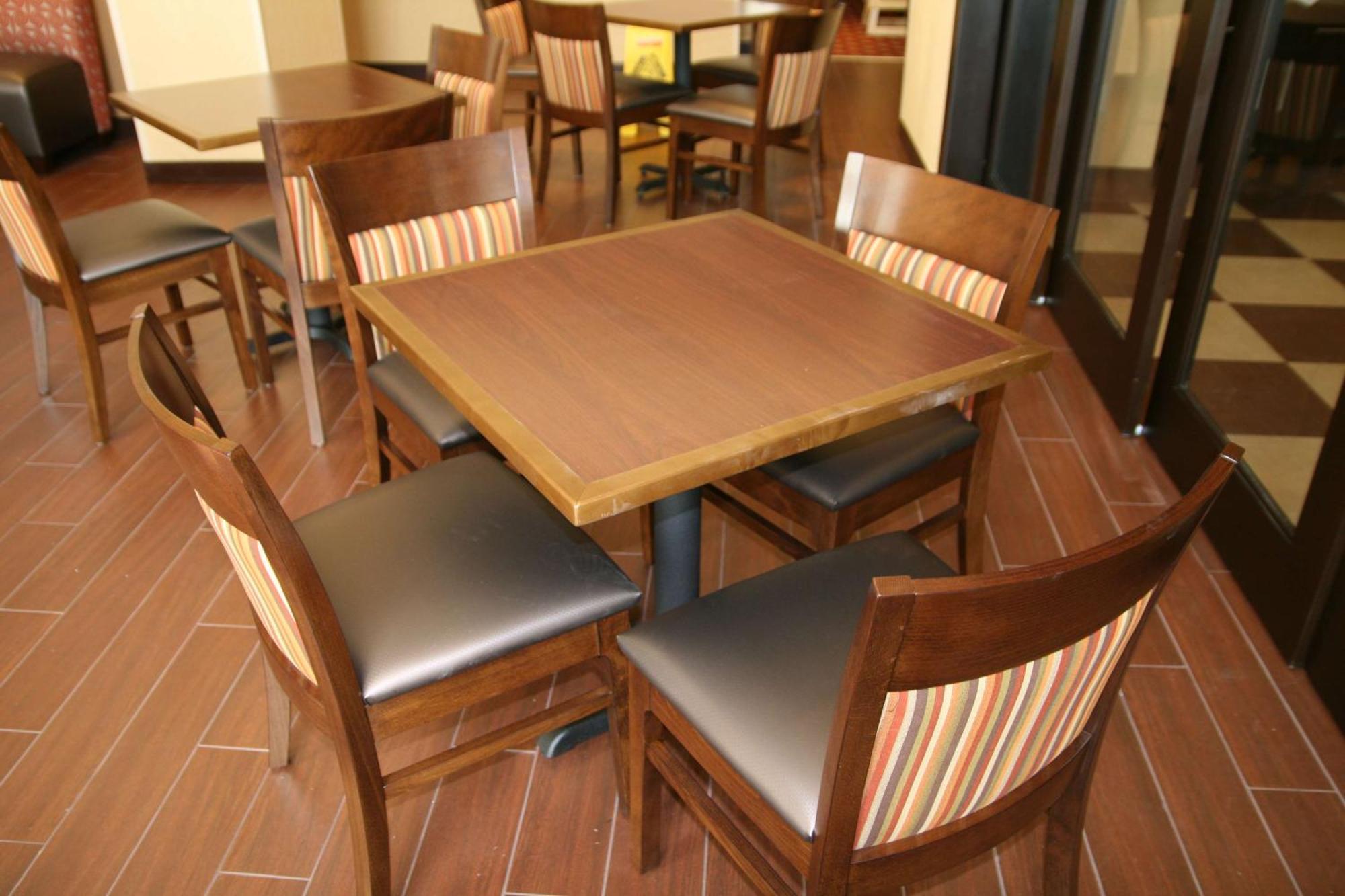 Hampton Inn & Suites Oxford-Anniston Restaurant foto